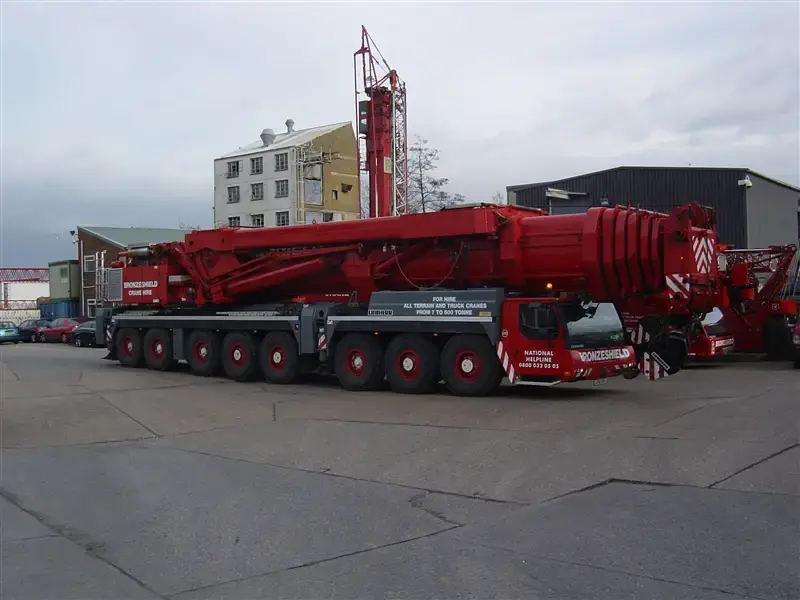 Liebherr LTM 1500-8.1 - 84m Boom